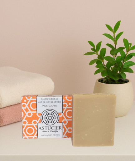 Savon au lait de chèvre pour peau sensible – Mon Capris