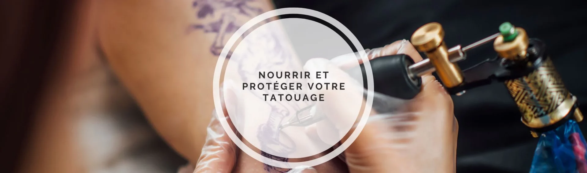 Nourrir et protéger : l’importance d’un baume au beurre de karité après un tatouage.