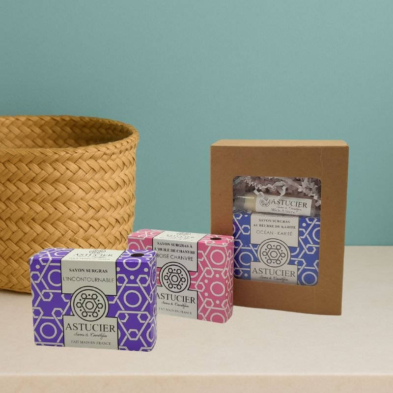 Coffret Le Chouppy – Un savon artisanal au choix et un stick à lèvres naturel. Un petit prix, beaucoup de douceur, et le plaisir d’offrir local et authentique.